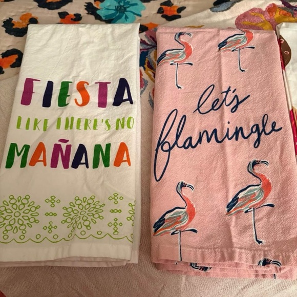 GUC Opalhouse Kitchen Towels - Picture 2 of 3